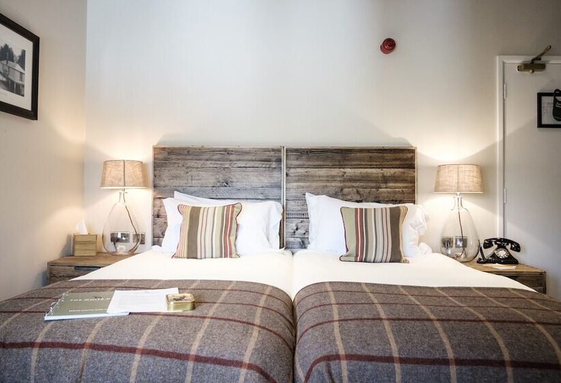 酒店 The White Hart