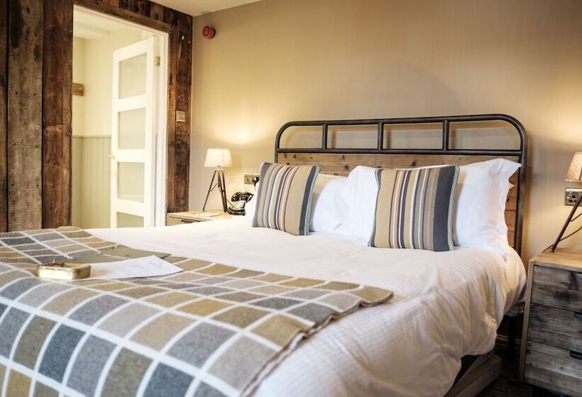 酒店 The White Hart