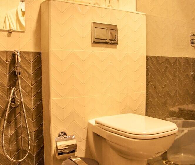 Uds Coco Hotels & Resorts Udumalpet