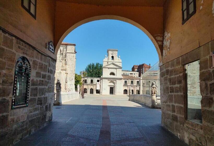 بنسيون Hostal Boreal Mistral