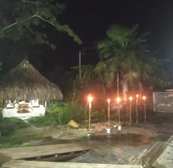 Majatalo Los Versos De Zaira