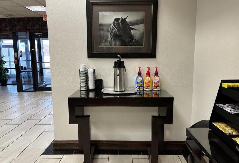 هتل Budget Inn Laramie