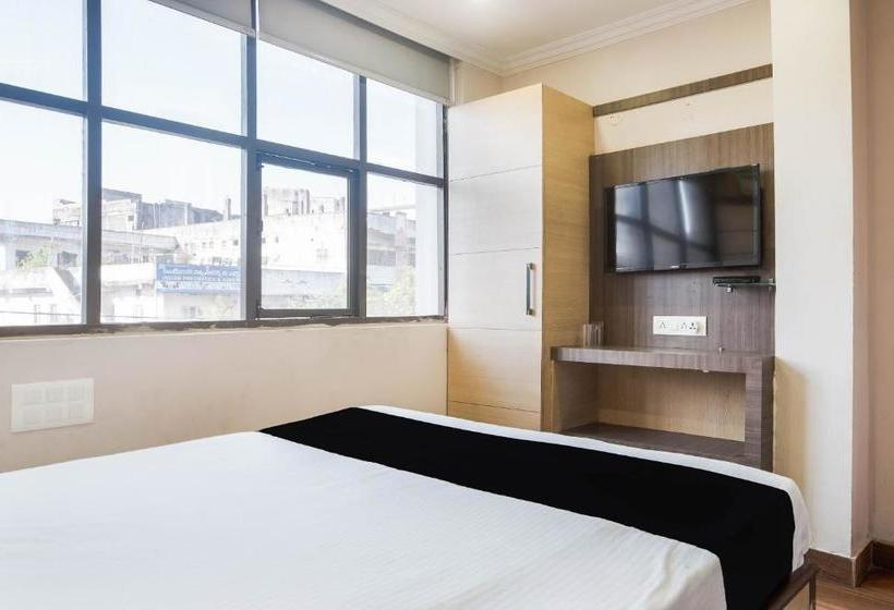 호텔 Spot On 76759 Tanvi Inn