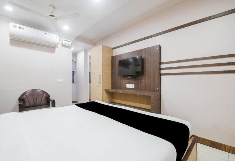 호텔 Spot On 76759 Tanvi Inn