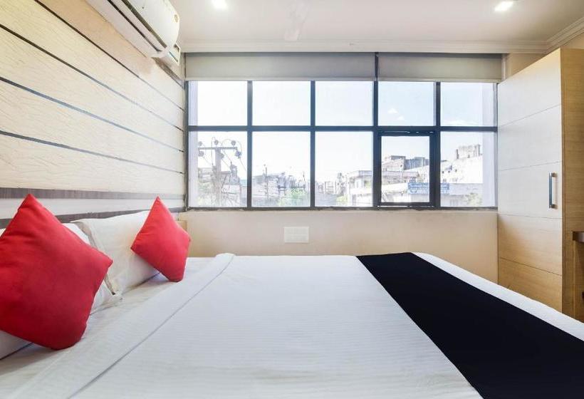 호텔 Spot On 76759 Tanvi Inn