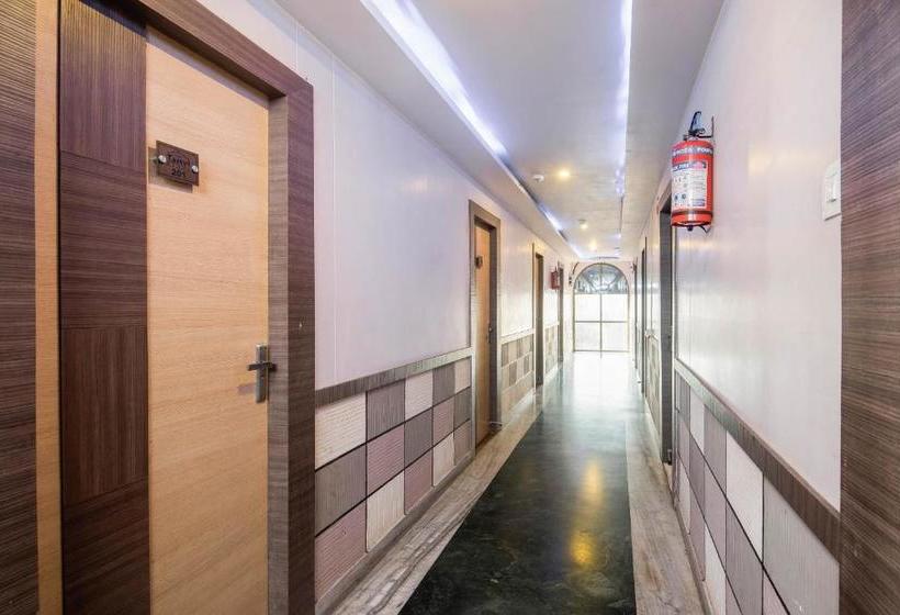 호텔 Spot On 76759 Tanvi Inn