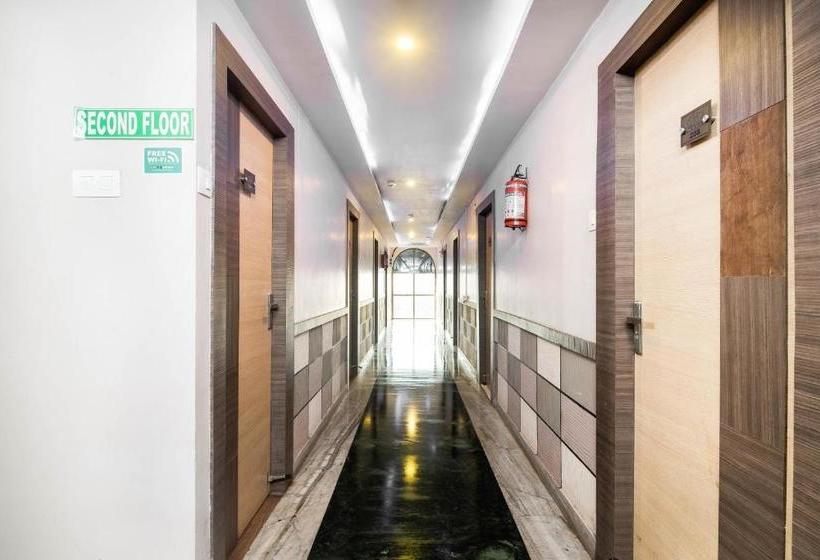 호텔 Spot On 76759 Tanvi Inn