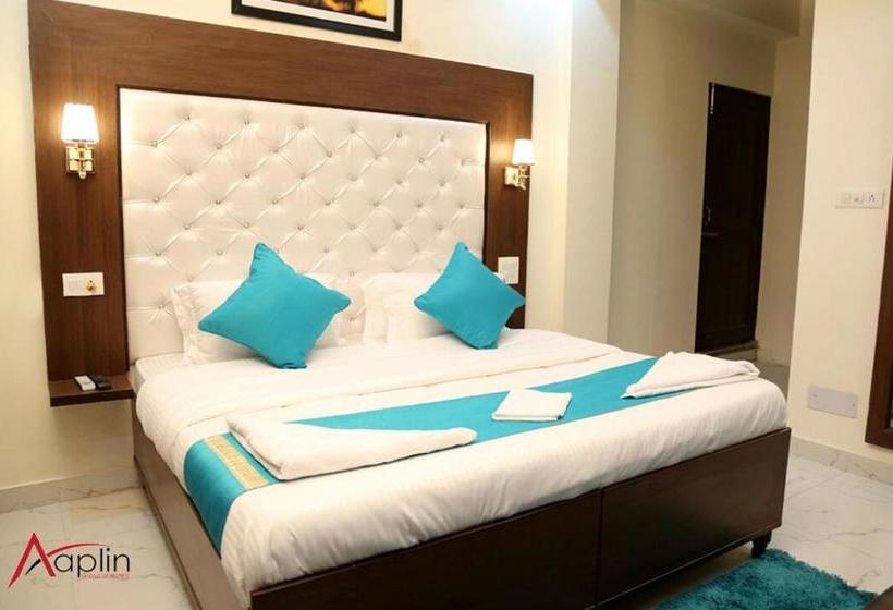 בית מלון כפרי Goroomgo Home Town Near Golden Beach Puri