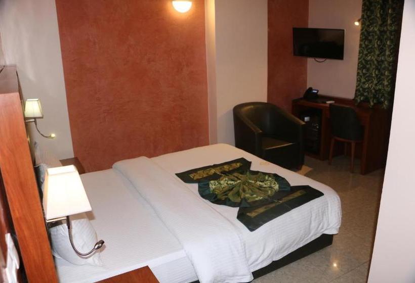 هتل Jouvence International