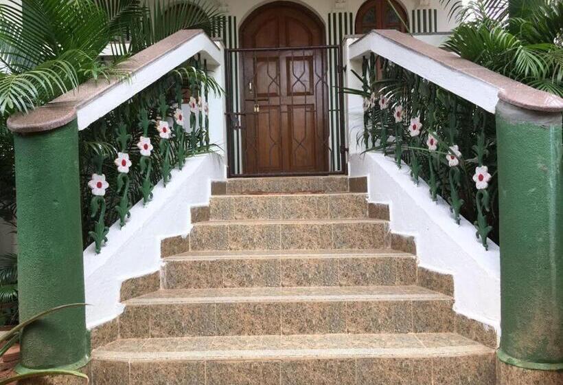 פנסיון Maria Guest House