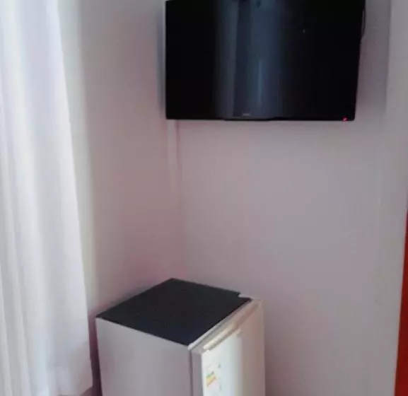 ペンション Pousada Hibisco