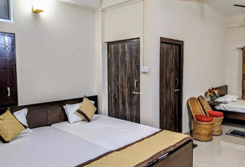 Majatalo Townhouse   The Urban Inn