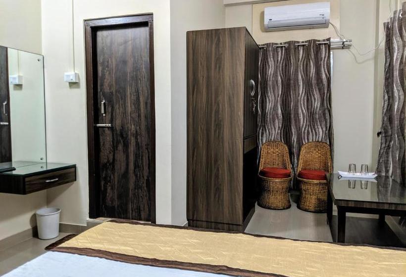 펜션 Townhouse   The Urban Inn