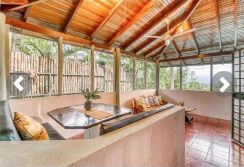 مبيت وإفطار Most Animal Friendly Place On Earth Casa Geraldo