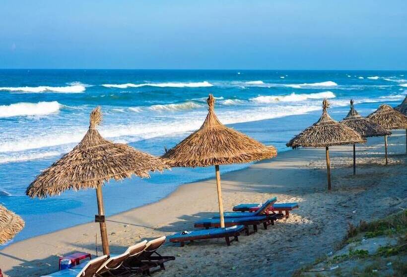 تختخواب و صبحانه Hoian Royal Villa