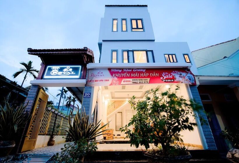 تختخواب و صبحانه Hoian Royal Villa