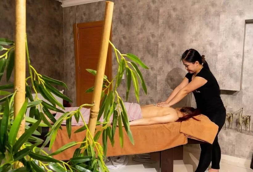 Aamiaismajoitus (B&B) Loss