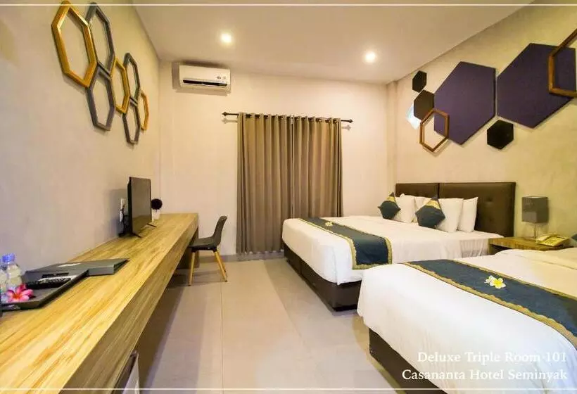 ホテル Casananta Seminyak
