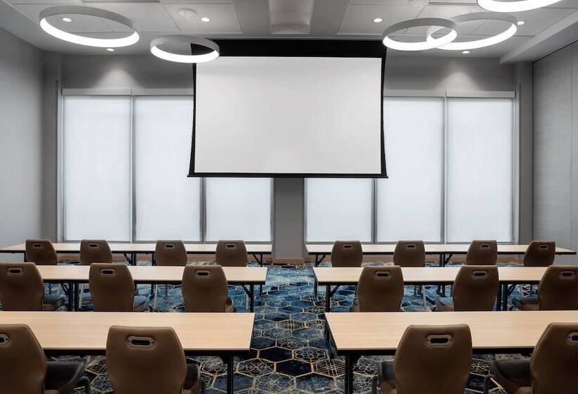 فندق Element Tampa Midtown