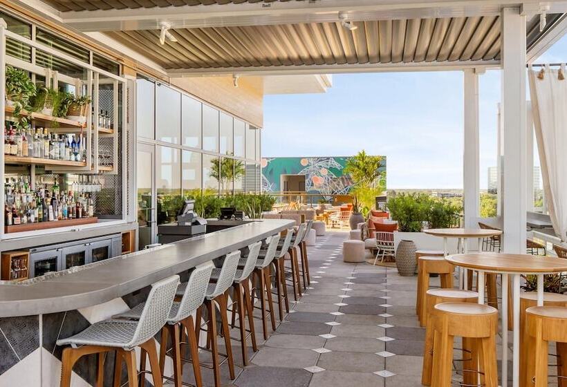 فندق Element Tampa Midtown