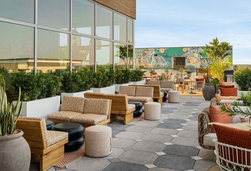 فندق Element Tampa Midtown