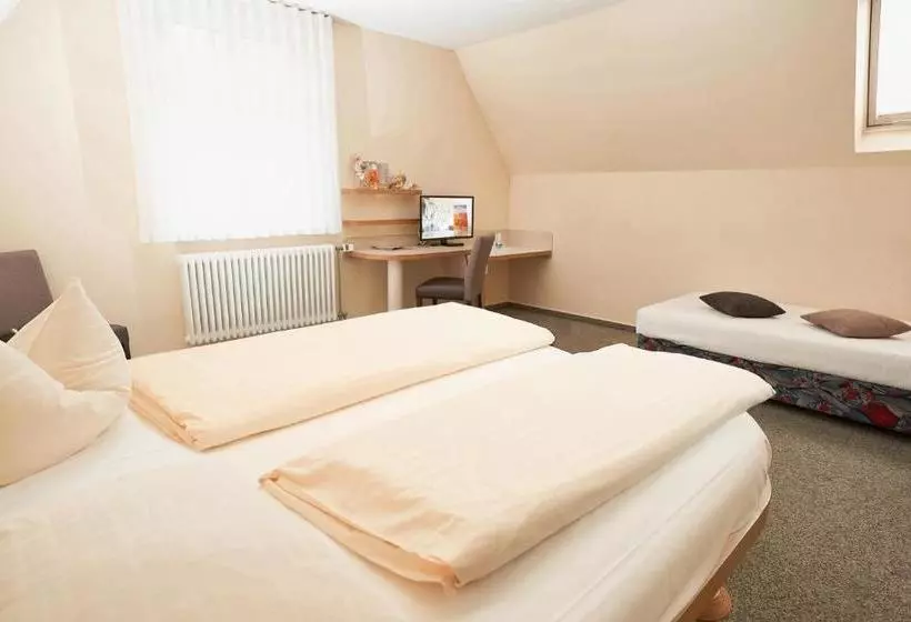 Hotelli Gästehaus Lauergasse39