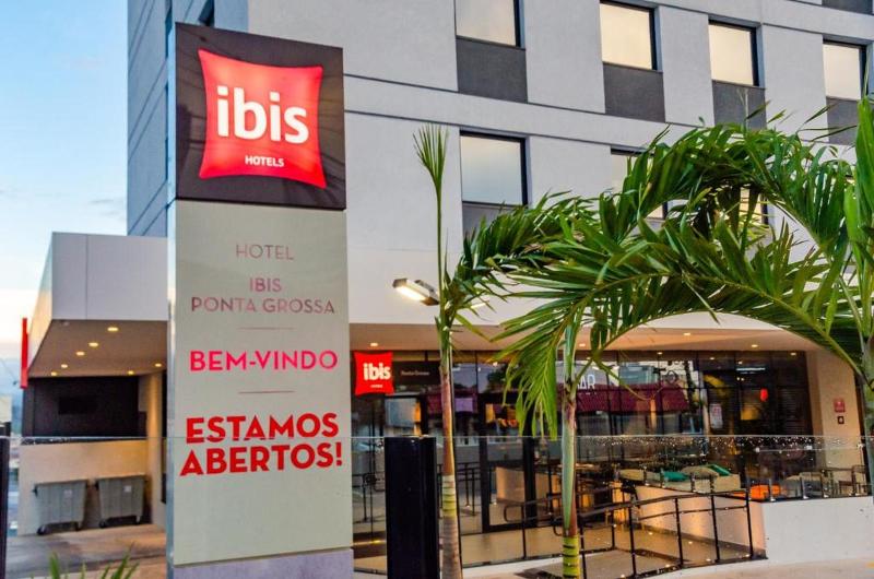 هتل Ibis Ponta Grossa