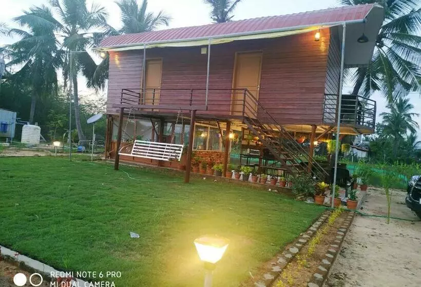 Hotelli Krish Garden