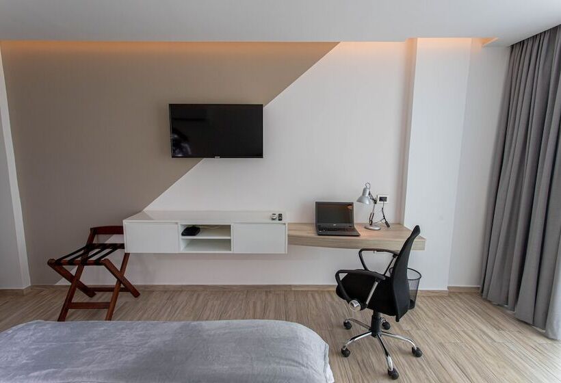 Hotel Puerto Pacifico Guayaquil Airport