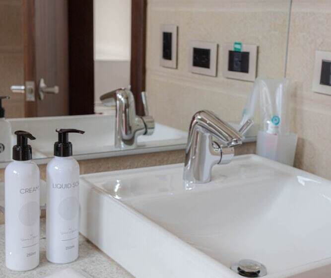 Hotel Puerto Pacifico Guayaquil Airport