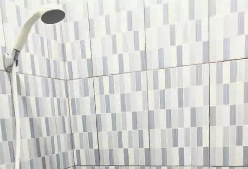 ホテル Royal Mas Hayam Wuruk