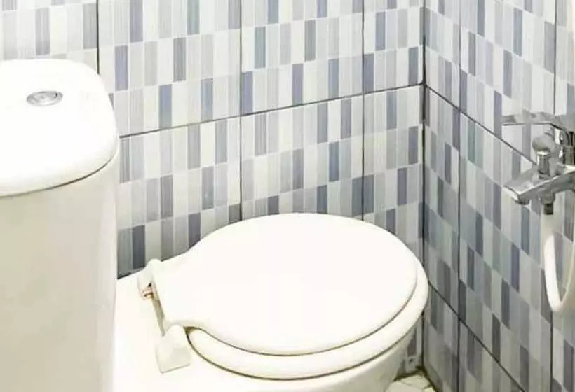 ホテル Royal Mas Hayam Wuruk