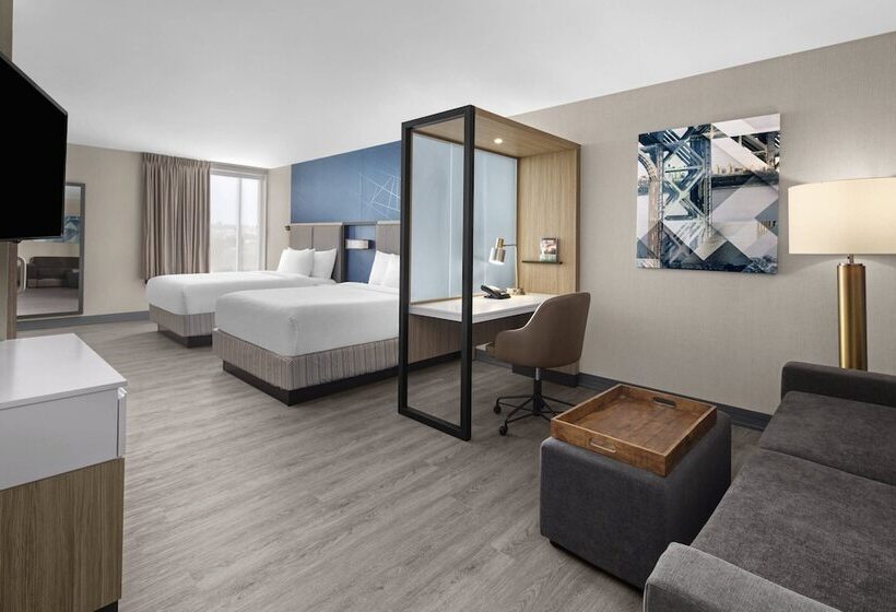 Отель Springhill Suites By Marriott East Rutherford Meadowlands Carlstadt