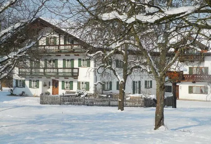 هتل Wachingerhof