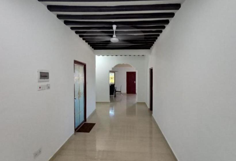 هتل Wiyoni Royals Lamu