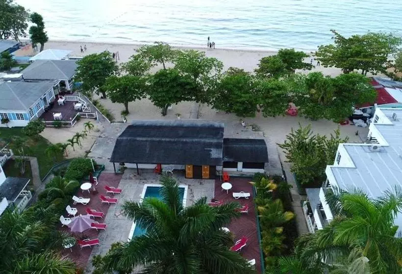 Negril Beach Club Condos
