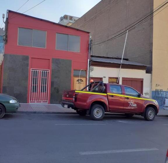 پانسیون Hostal Iria