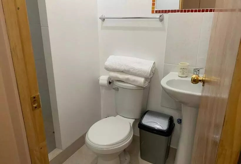 پانسیون Hostal Iria