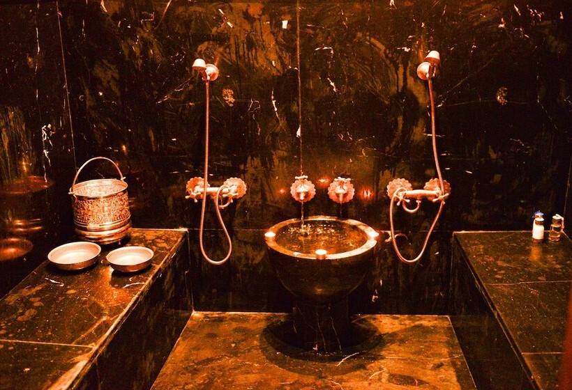 پانسیون Riad Al Mazhar