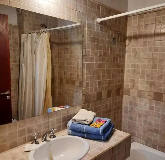 Retkeilymaja La Posada De La Calandria