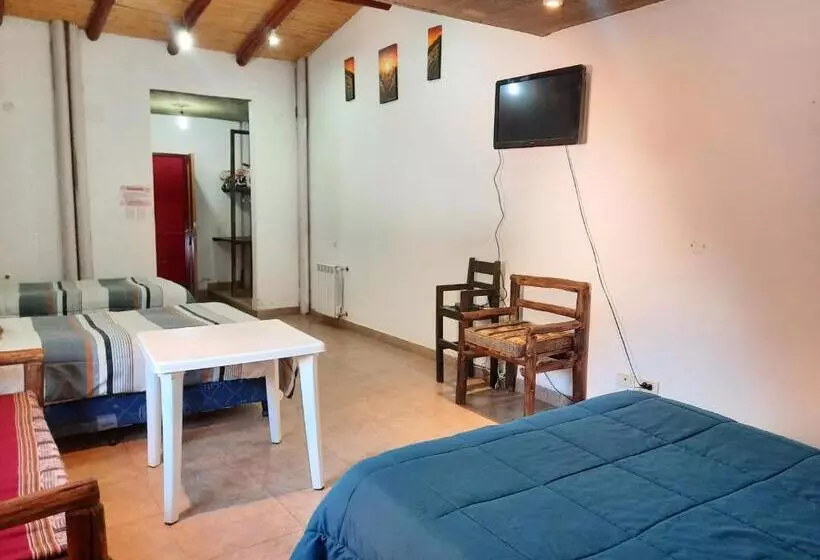 Retkeilymaja La Posada De La Calandria