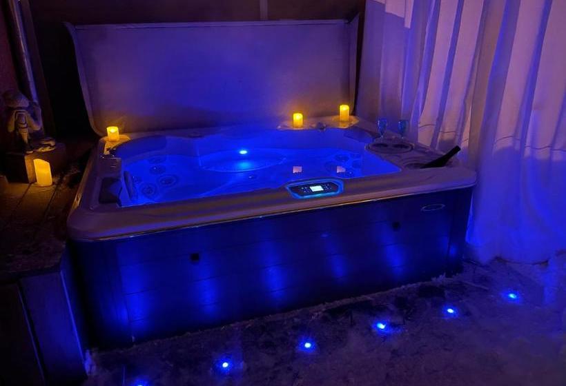 مبيت وإفطار Chambre D Hôte Clos Des Mandrieres