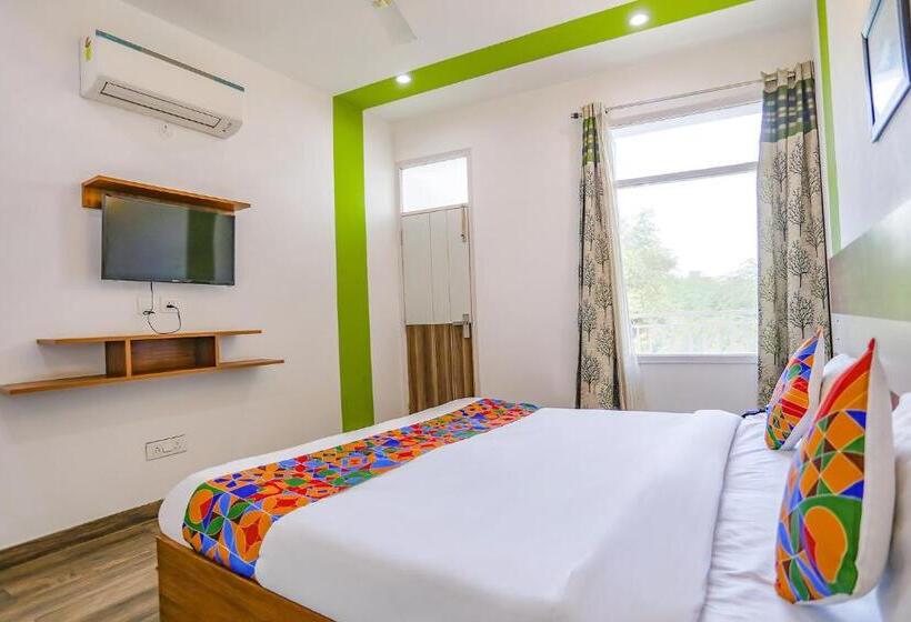 Fabhotel Aravali Suites