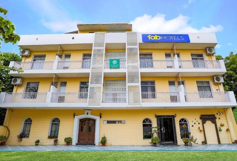 Fabhotel Aravali Suites