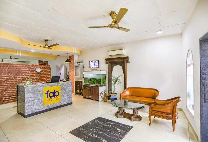 Fabhotel Aravali Suites