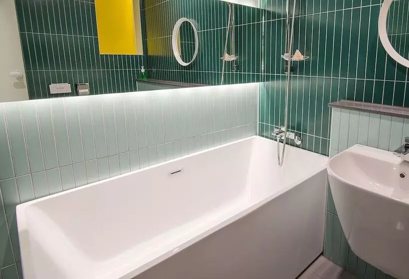 Hotelli Blo By Blo