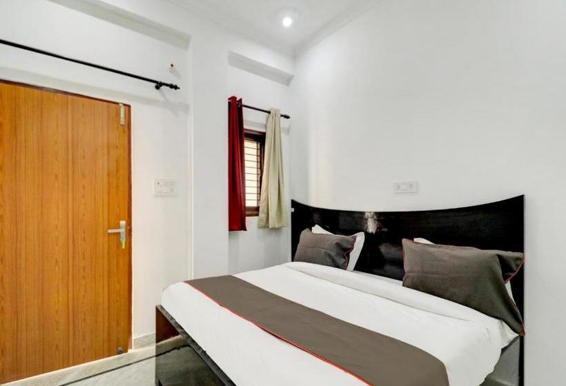 ホテル Collection O Bj Residency Near Botanic Garden Of Indian Republic