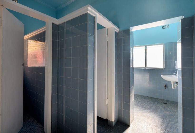 酒店 Commercial Travellers House