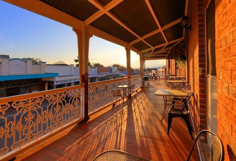 酒店 Commercial Travellers House