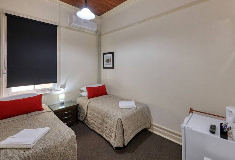 酒店 Commercial Travellers House